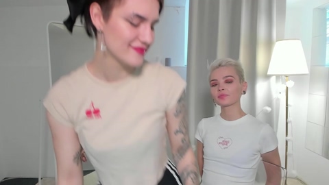 tessa_wayne  31-08-2022